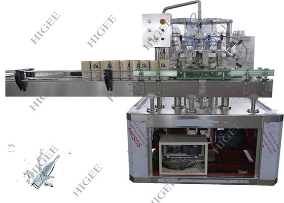 China Kleinschalige Automatische Water het Vullen Machinewasmachine/Vuller/Capsuleermachine3in1 Eenheid leverancier