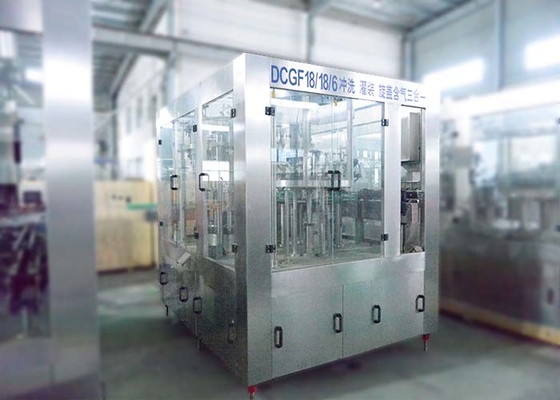 China Kooldioxide Sprankelende Drank het Vullen de Vullercapsuleermachine 3 van Machinerinser IN 1 leverancier