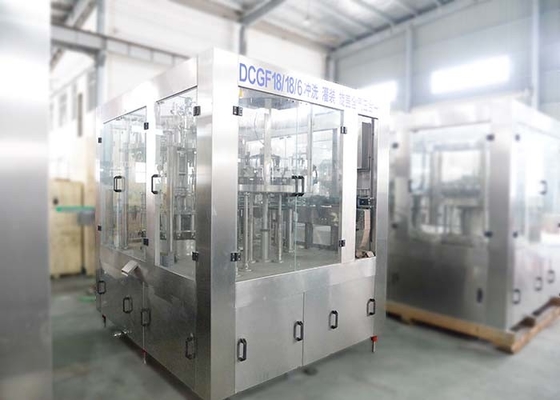 China Plastic Bottelende het Materiaaldrank Carbonator dcgf24-24-8 van de Flessen Kleinschalige Soda leverancier