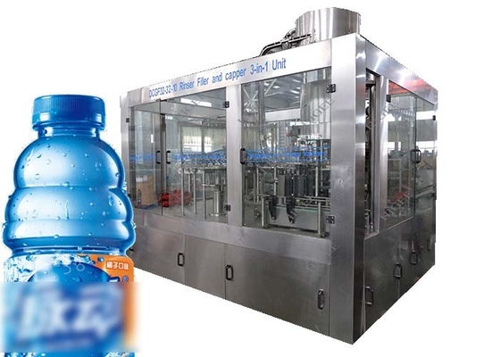 China De automatische Kleine Plastic Flessenvullenmachine carbonateerde Frisdrank/Drank het Vullen Materiaal leverancier